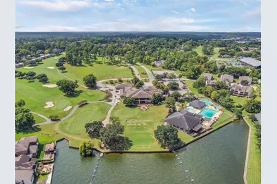 146 April Point Drive S, Conroe, TX 77356 - Photo 40