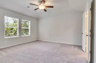 7087 Silverleaf Oak St, Conroe, TX 77304 - Photo 16
