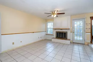 2015 Round Lake Dr, Houston, TX 77077 - Photo 14