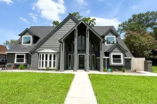 17922 Rolling Creek Dr, Houston, TX 77090 - Photo 1