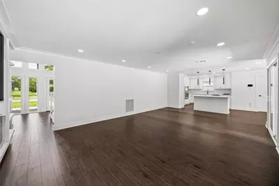 17922 Rolling Creek Drive, Houston, TX 77090 - Photo 10