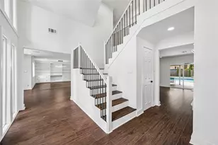 17922 Rolling Creek Dr, Houston, TX 77090 - Photo 2