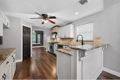 3903 Dawn Lane, Richmond, TX 77406 - Photo 10