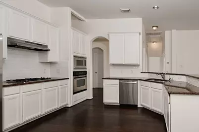 54 Galway, The Woodlands, TX 77382 - Photo 10