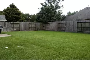 6810 Springcrest Dr, Sugar Land, TX 77479 - Photo 26