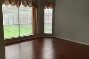6810 Springcrest Dr, Sugar Land, TX 77479 - Photo 22