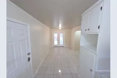 10315 Carthage Drive, Houston, TX 77089 - Photo 6