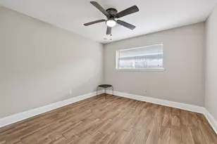 11107 Cedarview Ln, Houston, TX 77041 - Photo 20