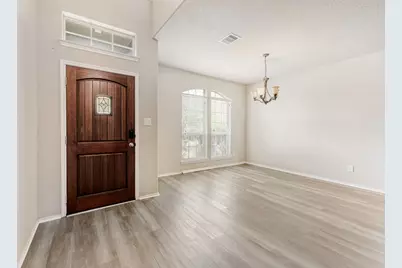 5402 Jay Thrush Drive, Richmond, TX 77407 - Photo 10