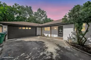 4814 Briarbend Dr, Houston, TX 77035 - Photo 2