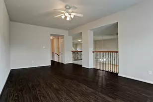 2181 Brittany Colony Dr, League City, TX 77573 - Photo 12
