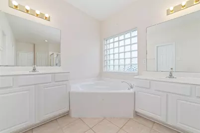 2638 Long Leaf Drive, Sugar Land, TX 77478 - Photo 20