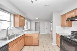115 Squires Bend, Stafford, TX 77477 - Photo 38