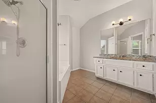 12819 Wisteria Park Dr, Houston, TX 77072 - Photo 38