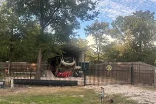 851 Hidden Oaks Dr, Point Blank, TX 77364 - Photo 1