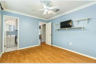 429 E Kiber Street, Angleton, TX 77515 - Photo 20