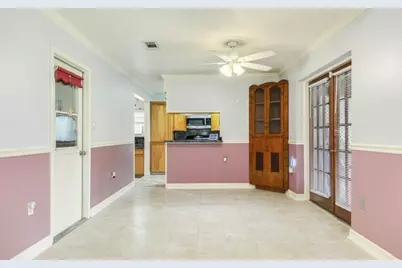 429 E Kiber Street, Angleton, TX 77515 - Photo 14