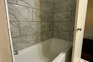 8140 Fondren Rd, Houston, TX 77074 - Photo 26