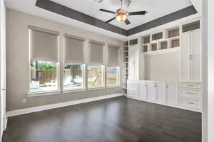 5703 Bell Cliff Ct, Houston, TX 77059 - Photo 20