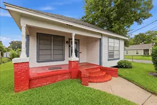 785 Grant St, Beaumont, TX 77701 - Photo 1