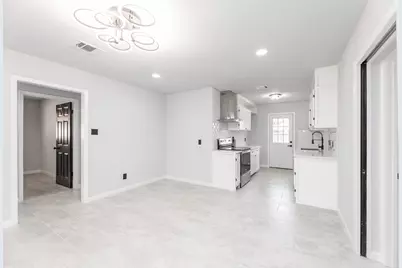 1109 E Columbia Lane, Deer Park, TX 77536 - Photo 8