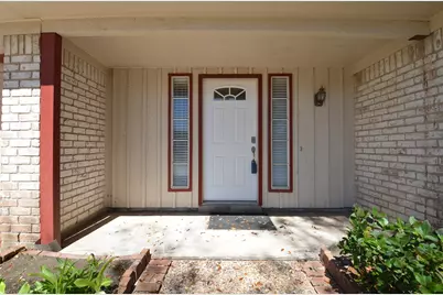 11502 Elmcroft Drive, Houston, TX 77099 - Photo 2