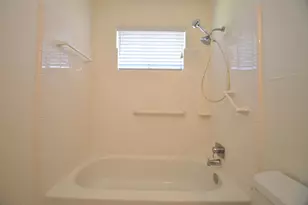 11502 Elmcroft Dr, Houston, TX 77099 - Photo 16