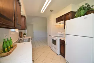 11502 Elmcroft Dr, Houston, TX 77099 - Photo 8