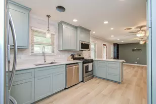 9002 Railton St, Houston, TX 77080 - Photo 10