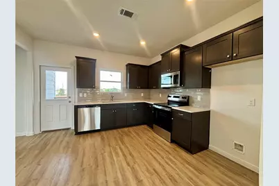638 Swallow Drive, Palacios, TX 77465 - Photo 14