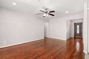 10319 Collingswood Rd, La Porte, TX 77571 - Photo 16