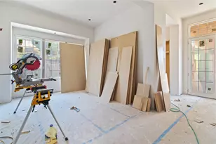 10 Courtlandt Pl, Houston, TX 77006 - Photo 16