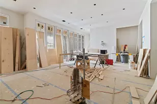 10 Courtlandt Pl, Houston, TX 77006 - Photo 14