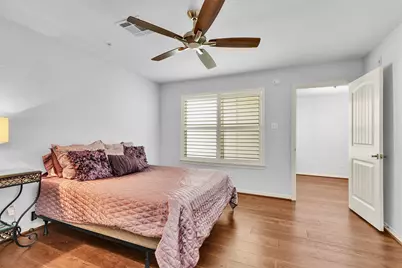 34 April Point Drive S, Conroe, TX 77356 - Photo 22