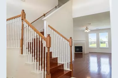2032 Creek Shore Lane, Pearland, TX 77581 - Photo 12