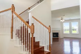 2032 Creek Shore Ln, Pearland, TX 77581 - Photo 12