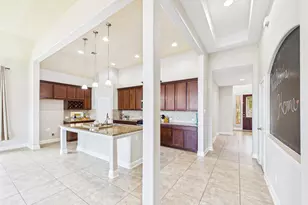2135 Llerena Ln, League City, TX 77573 - Photo 10