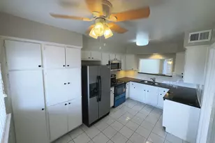 2210 Dorrington St, Houston, TX 77030 - Photo 6