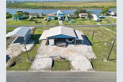 663 Blue Water Boulevard, Sargent, TX 77414 - Photo 16