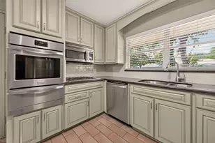 4517 Lido Ln, Houston, TX 77092 - Photo 20