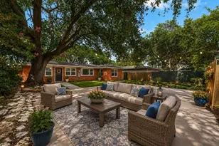 1905 5th Ave N, Texas City, TX 77590 - Photo 6