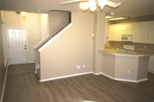 20210 Arbolada Green Ct, Humble, TX 77346 - Photo 10