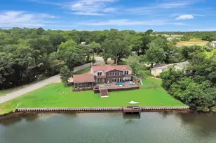 571 Lakeview Circle, Hilltop Lakes, TX 77871 - Photo 38