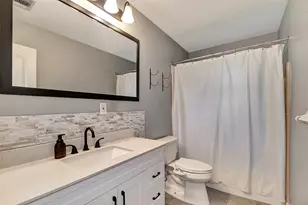 571 Lakeview Circle, Hilltop Lakes, TX 77871 - Photo 10