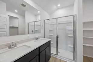 13803 Lago Vis Dr, Iowa Colony, TX 77583 - Photo 12