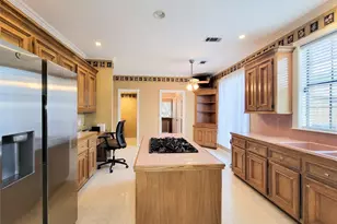 5810 Glenmere Ln, Spring, TX 77379 - Photo 12