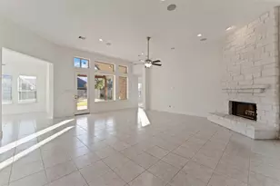 1029 Bat Hawk Ct, Conroe, TX 77385 - Photo 6