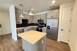 2520 Washington Ave, Houston, TX 77007 - Photo 1
