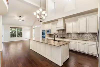 15319 Westland Gate Drive, Conroe, TX 77384 - Photo 14