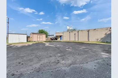 151 West Road, Houston, TX 77037 - Photo 34